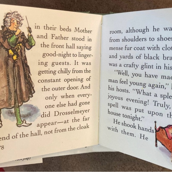 Mini Nutcracker Book 1992 Mini Book Hardcover Daniel Walden Harold Benson 3x3” - Picture 4 of 7